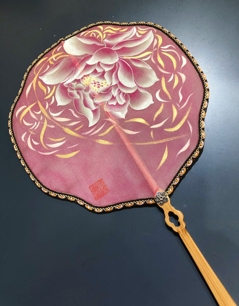 Silk Fan Painting᛫Glory Lotus Ⅰ 絹扇᛫榮華水芙蓉之一